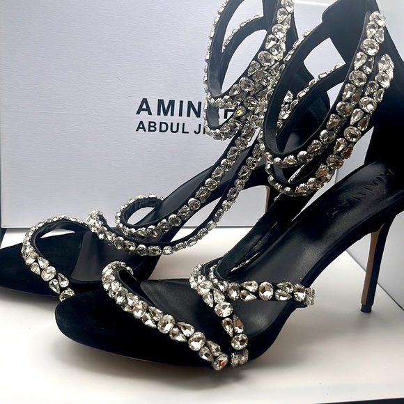 Aminah Abdul Jillil Size 11 - Picture 7 of 14